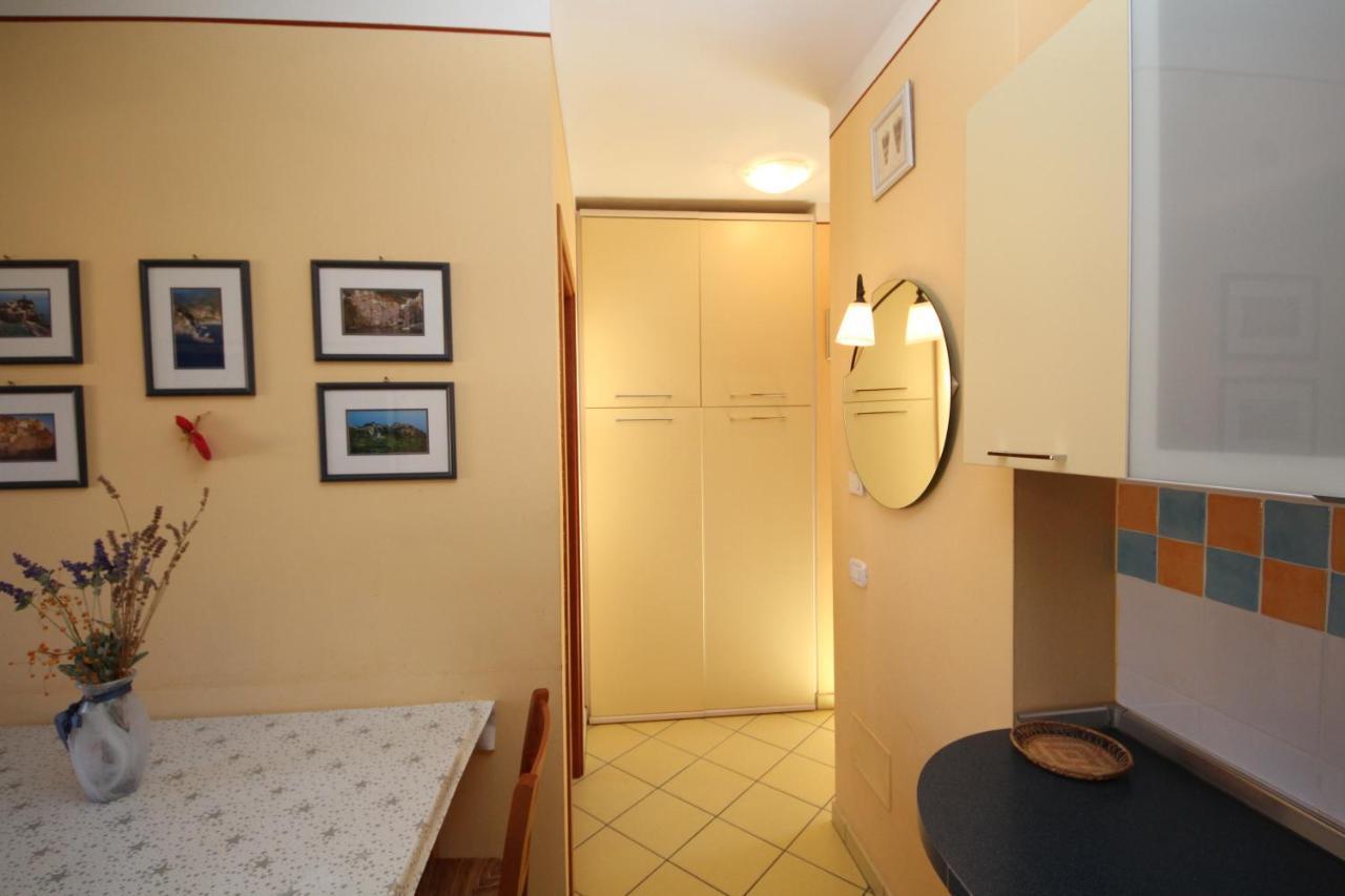 Residence Sole E Mare Appartamenti Росолина Маре Екстериор снимка
