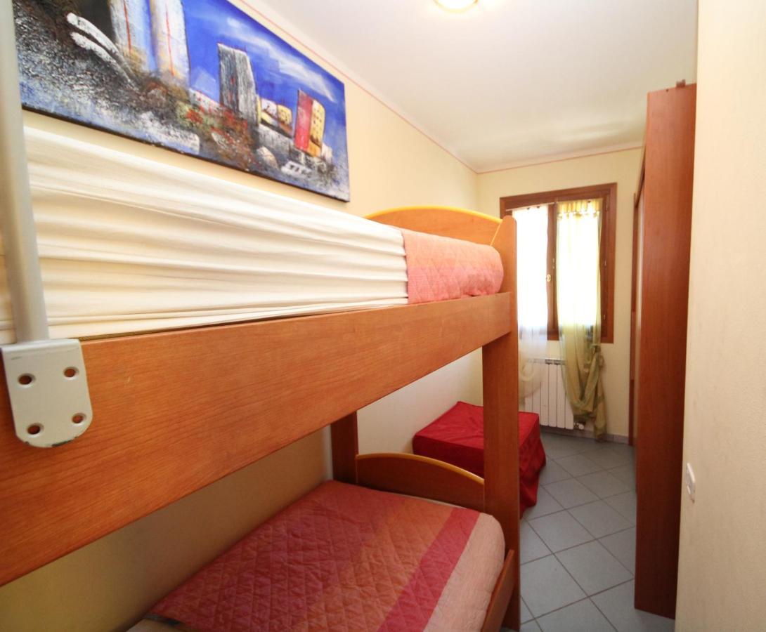 Residence Sole E Mare Appartamenti Росолина Маре Екстериор снимка