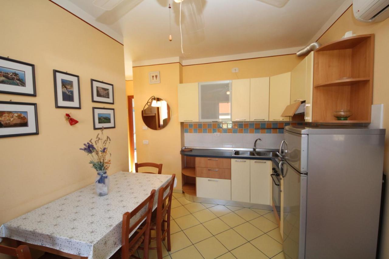 Residence Sole E Mare Appartamenti Росолина Маре Екстериор снимка